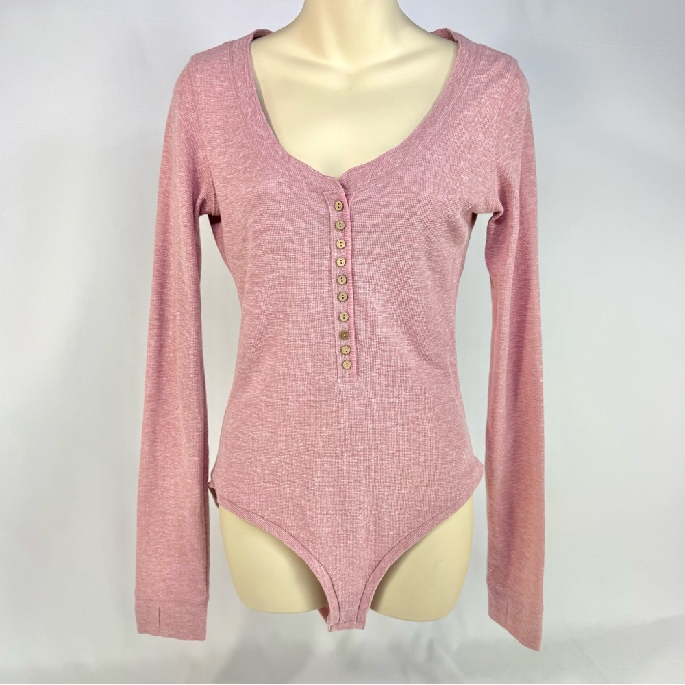 Free People Heathered Pink Long-Sleeve Henley Bodysuit